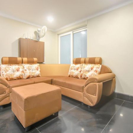 Super Hotel O Pride Hospitality Nungambakkam Chennai Exterior foto