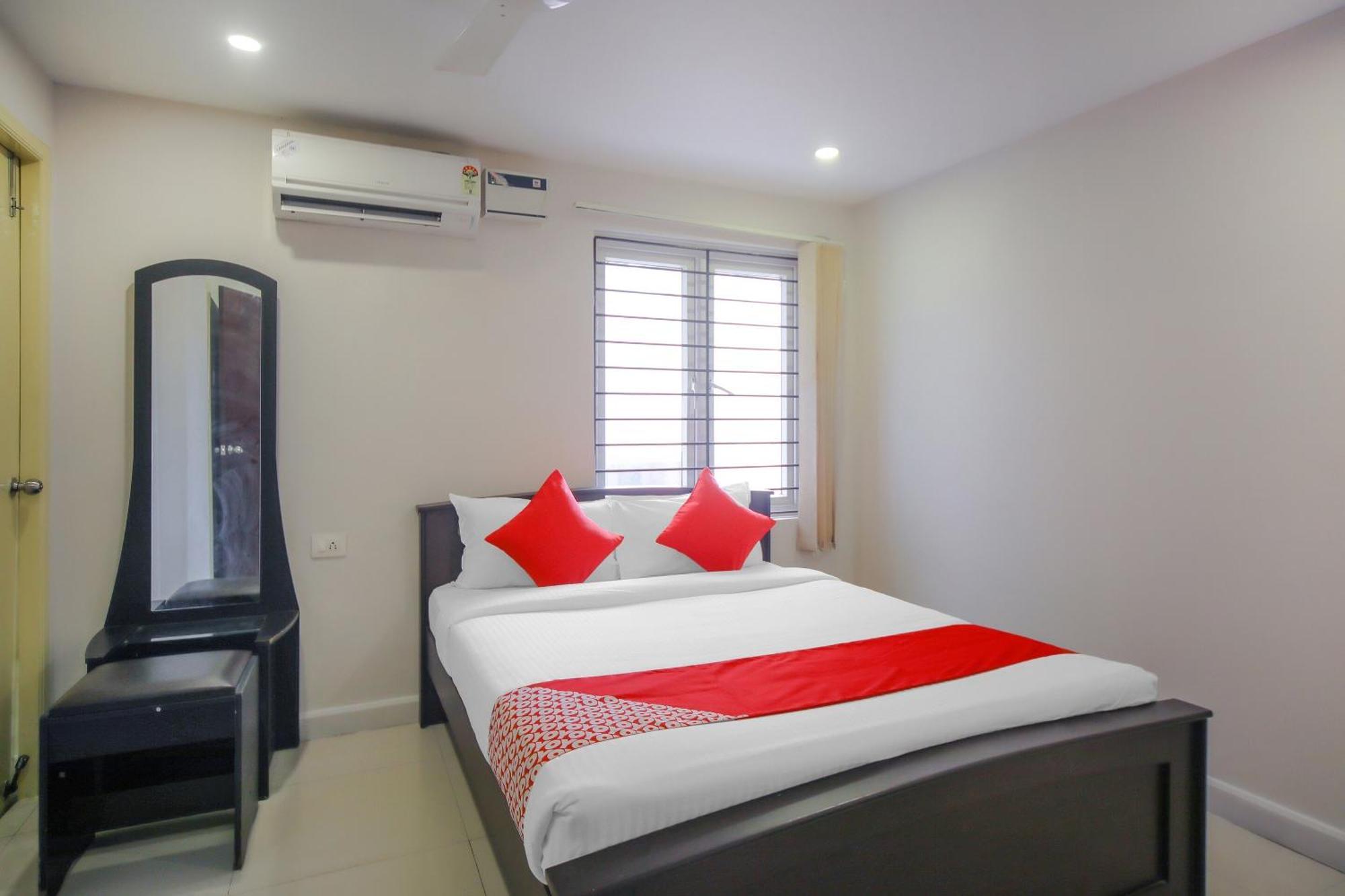 Super Hotel O Pride Hospitality Nungambakkam Chennai Exterior foto